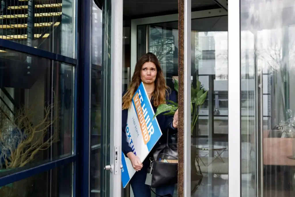 Medewerk vertrekt via de draaideur - Talentmanagement